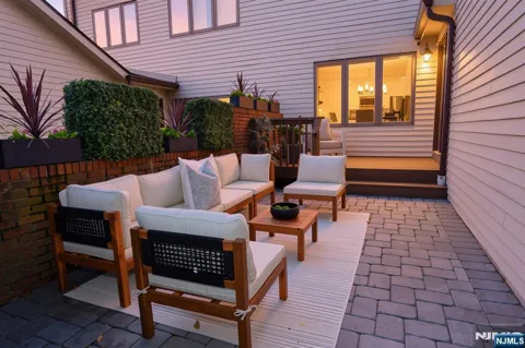89 Fisher Road