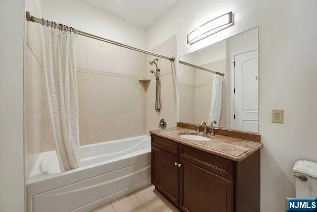 2315 The Plaza Plaza Tenafly, NJ 07670