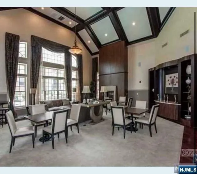 2315 The Plaza Plaza Tenafly, NJ 07670