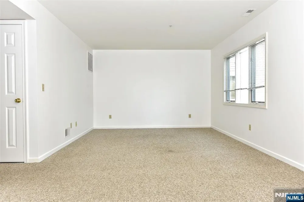 125 Orchard Park Allendale, NJ 07401
