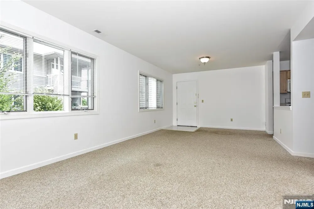 125 Orchard Park Allendale, NJ 07401
