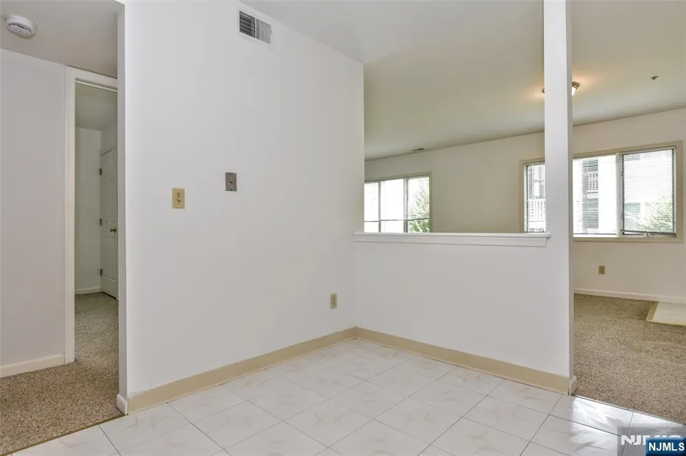 125 Orchard Park Allendale, NJ 07401
