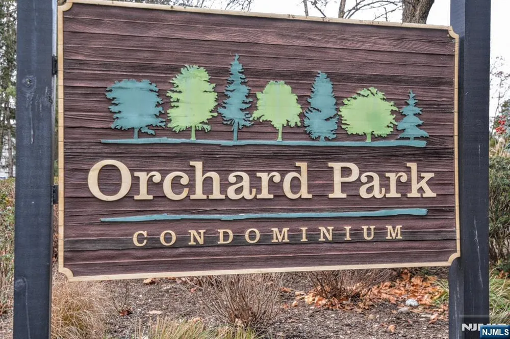125 Orchard Park Allendale, NJ 07401