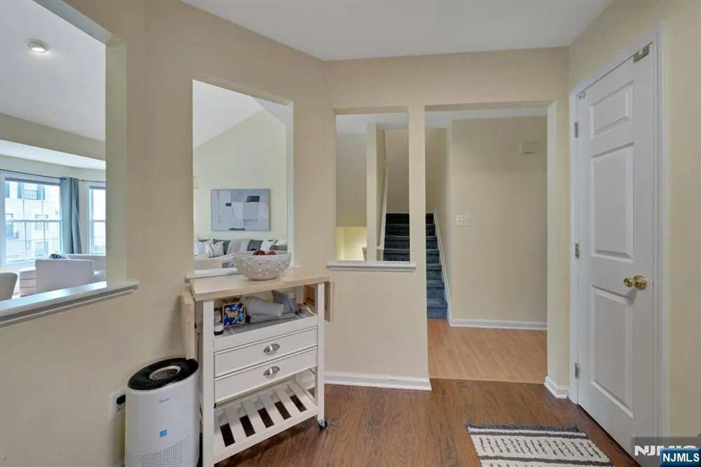 326 Winthrop Drive Nutley, NJ 07110