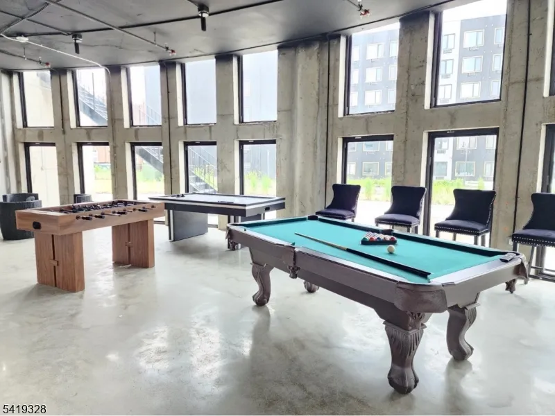 925 E Jersey St #236 Unit 236 Elizabeth City, NJ 07201