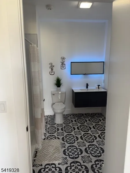 925 E Jersey St #236 Unit 236 Elizabeth City, NJ 07201