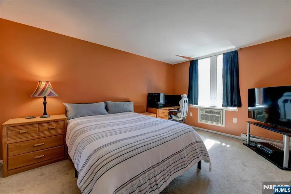 520 Turnpike C221 Pequannock Township, NJ 07444