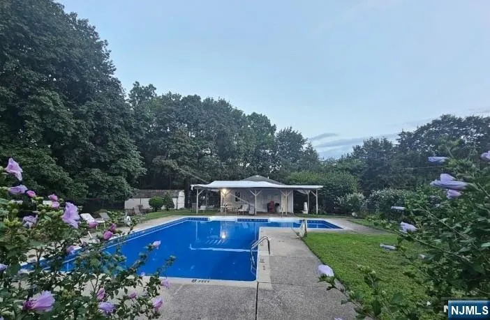 520 Turnpike C221 Pequannock Township, NJ 07444