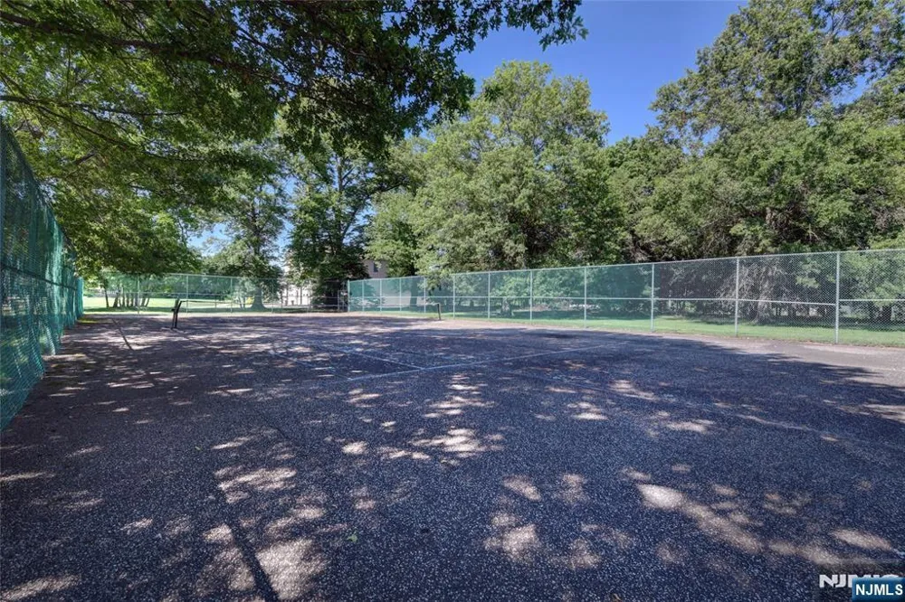 520 Turnpike C221 Pequannock Township, NJ 07444