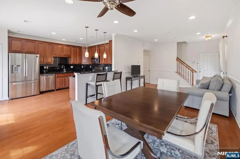 31 Forshee Circle 101 Montvale, NJ 07645