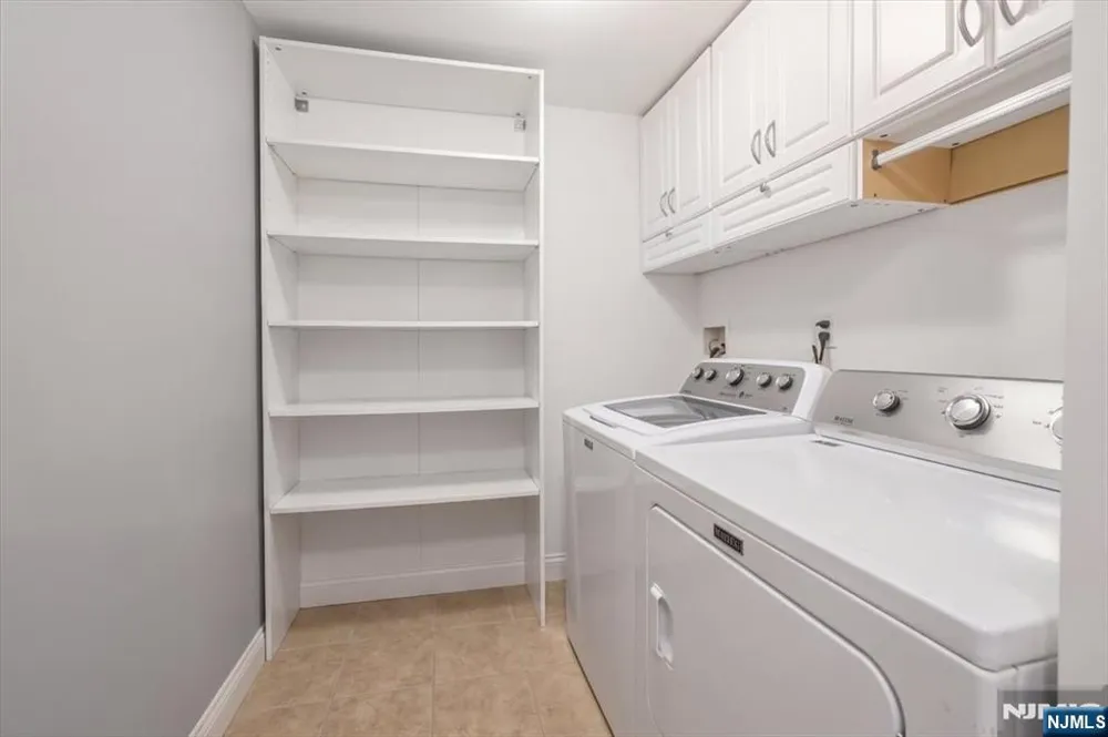 31 Forshee Circle 101 Montvale, NJ 07645