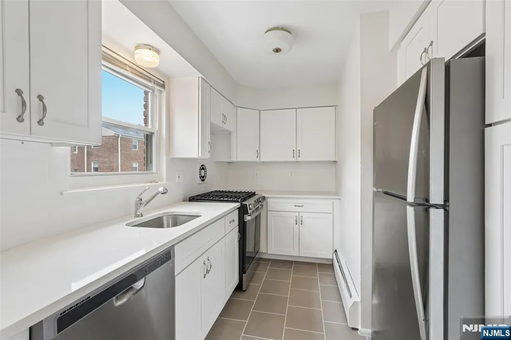 79 Roseland Avenue 73 Caldwell, NJ 07006
