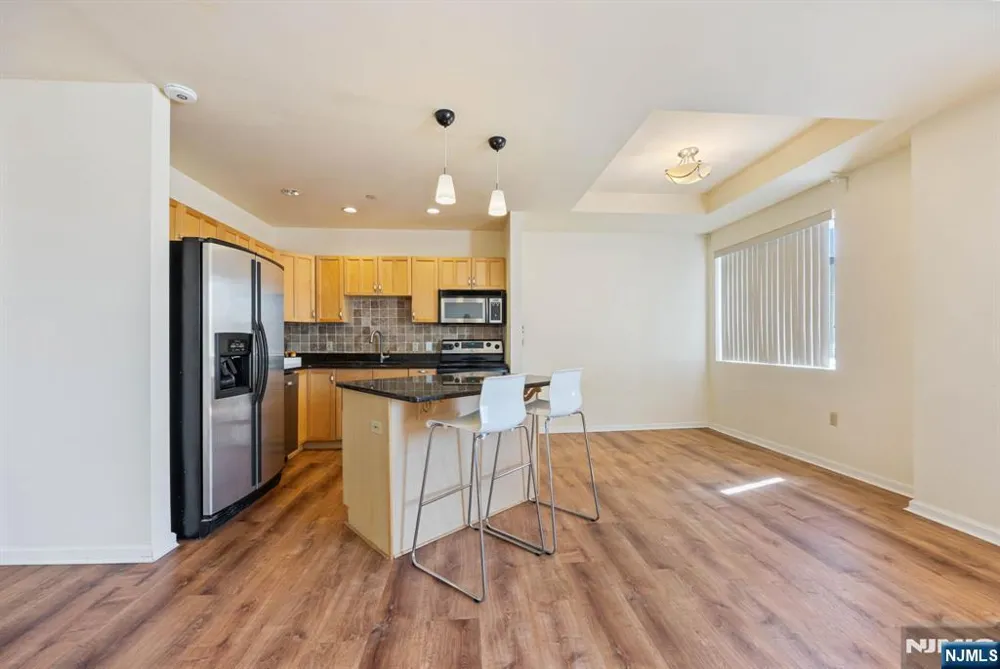 399 11th Street 301 Palisades Park, NJ 07650