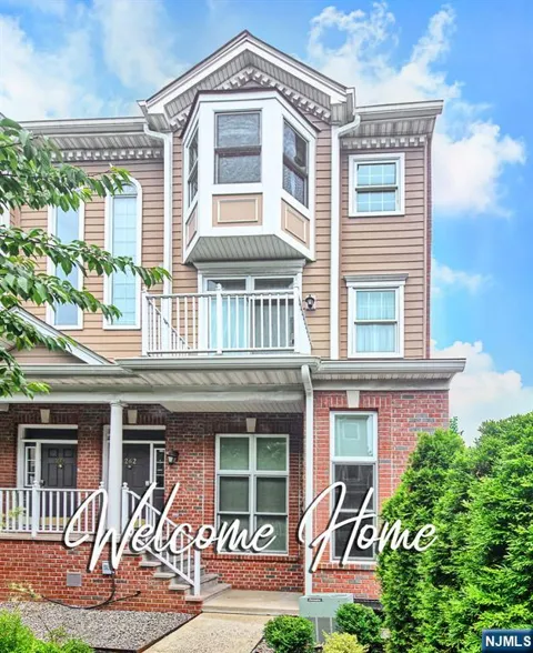 263 Halfmoon Court