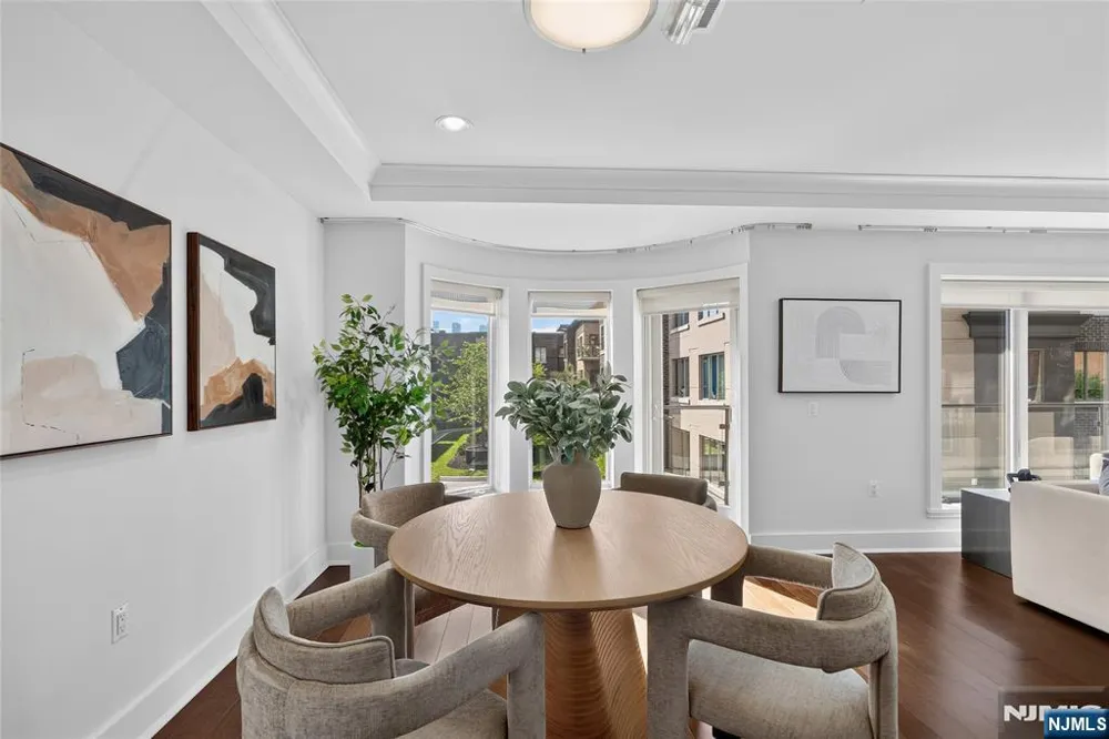 100 Eton Row 302 Weehawken, NJ 07086