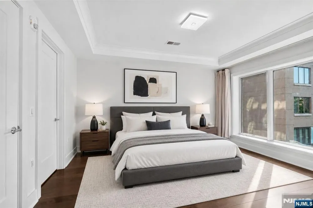 100 Eton Row 302 Weehawken, NJ 07086