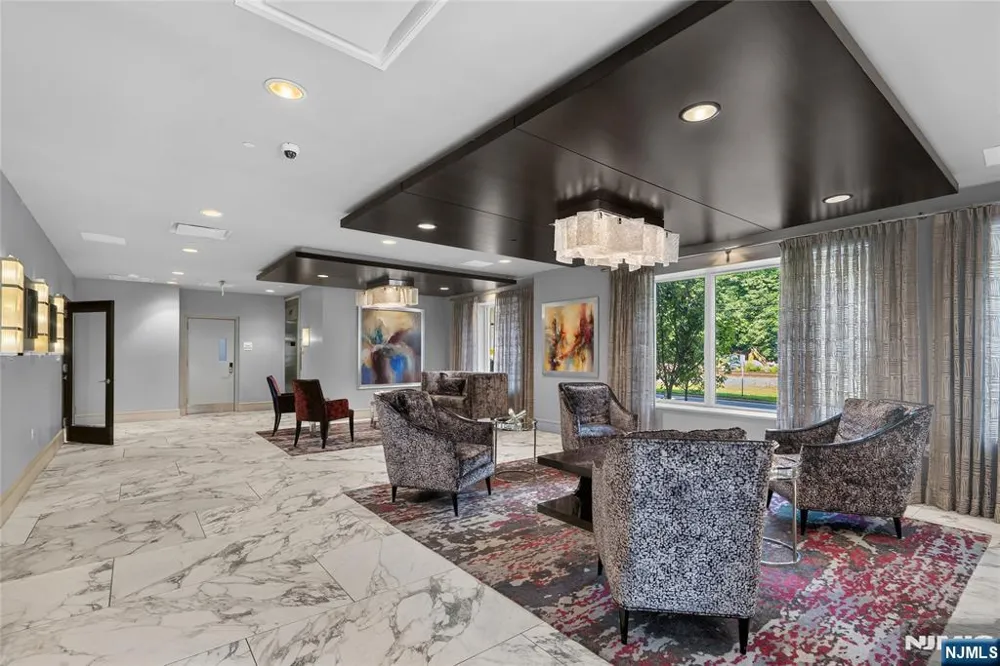 100 Eton Row 302 Weehawken, NJ 07086
