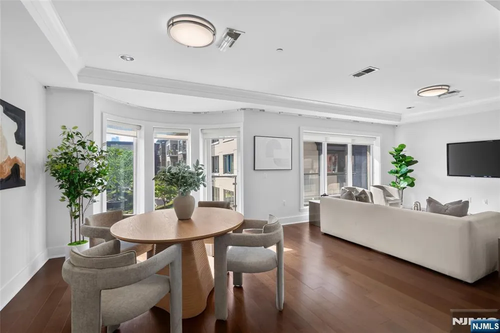 100 Eton Row 302 Weehawken, NJ 07086