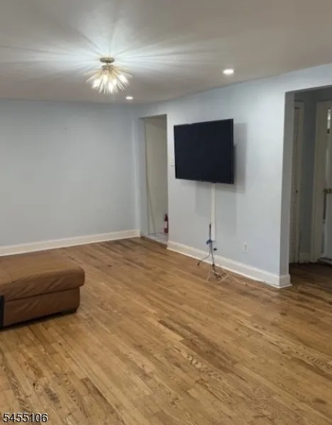 100 Huguenot Ave Englewood City, NJ 07631