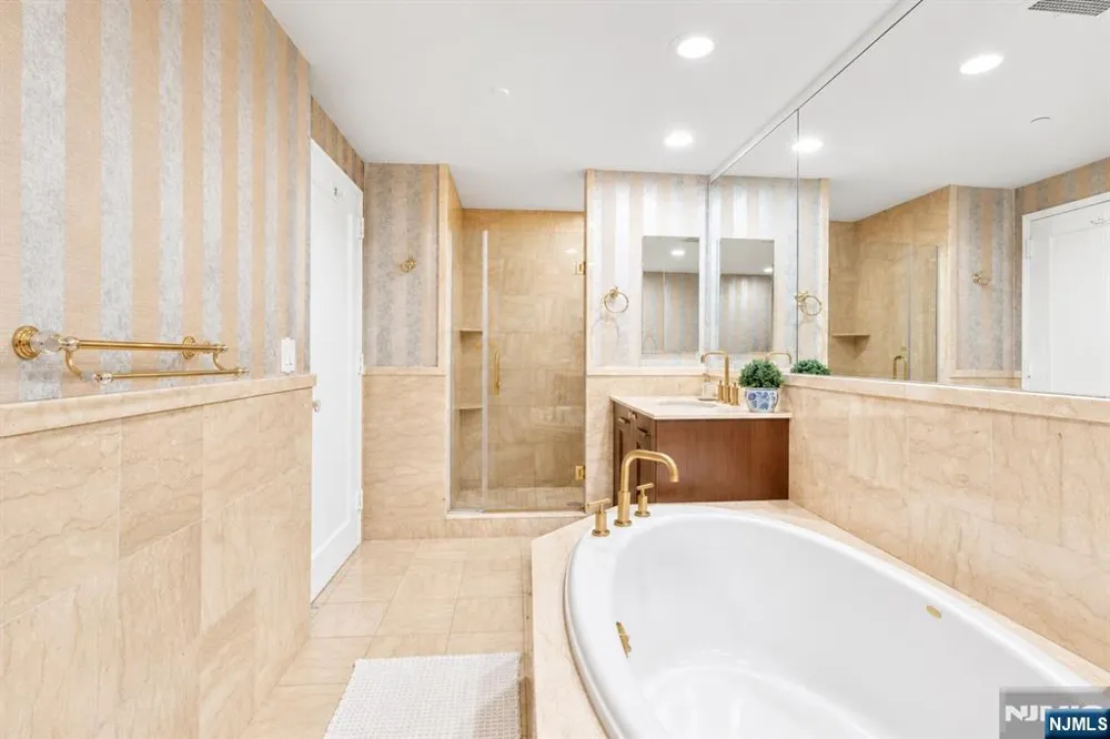8100 River Road 1005 North Bergen, NJ 07047