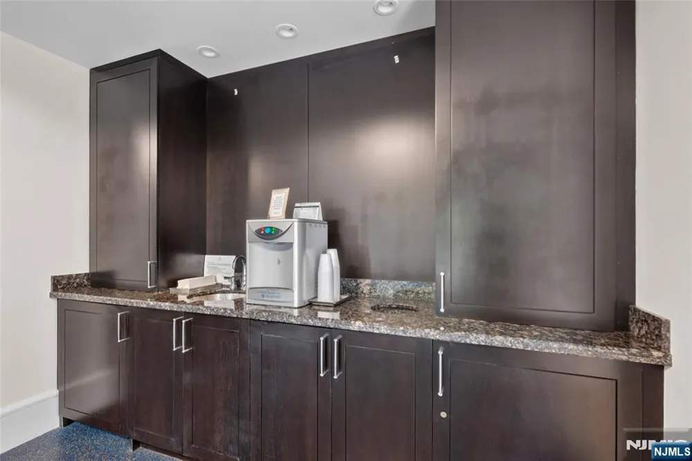 8100 River Road 1005 North Bergen, NJ 07047