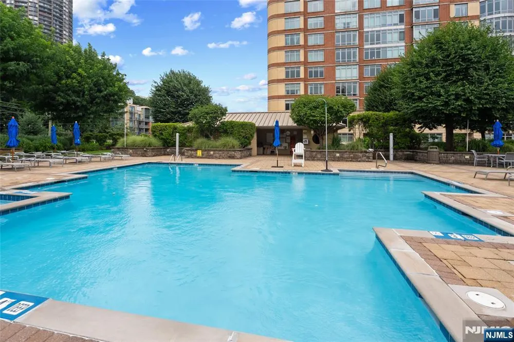 8100 River Road 1005 North Bergen, NJ 07047