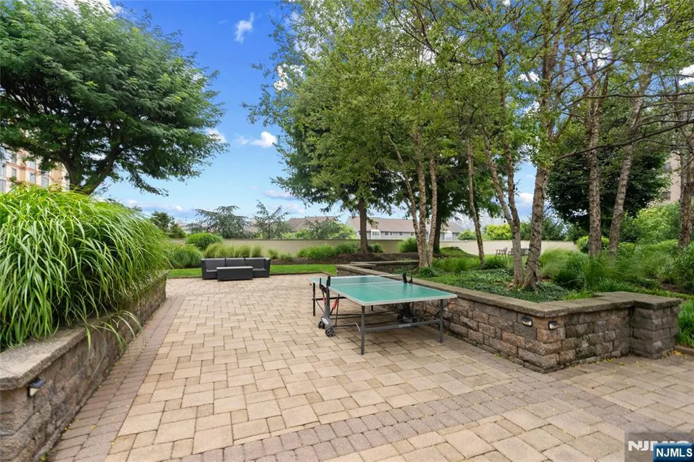8100 River Road 1005 North Bergen, NJ 07047