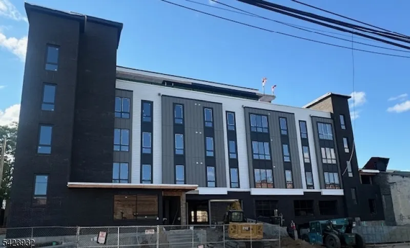 50 E 23Rd St #304 Unit 304 Paterson City, NJ 07514