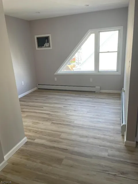 454 E 31St St #2 Unit 2