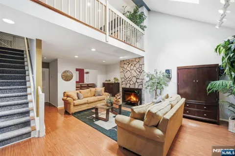 59 Bunker Hill Road D