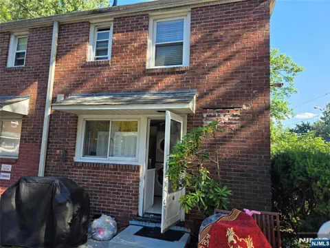 130 Glenbrook Parkway 4A