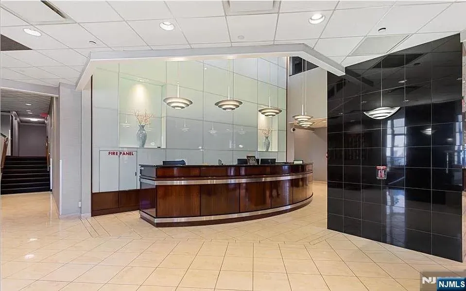 7004 Boulevard East 7C Guttenberg, NJ 07093