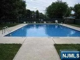 565 GROVE Street A-5