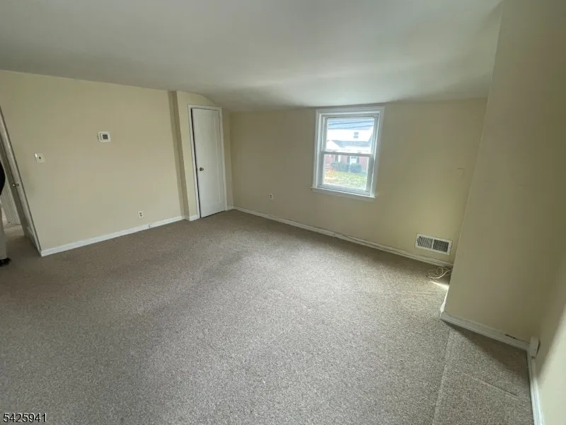 17 11Th St #2 Unit 2 Fair Lawn, NJ 07410