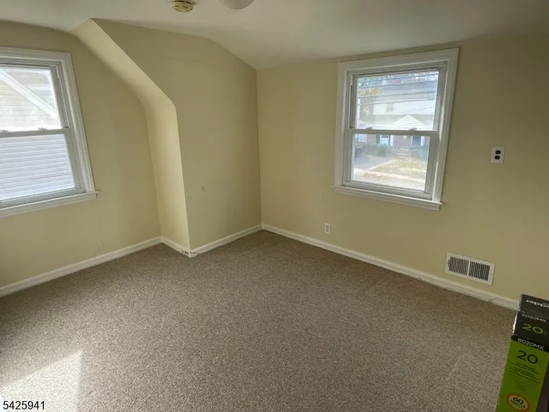 17 11Th St #2 Unit 2 Fair Lawn, NJ 07410