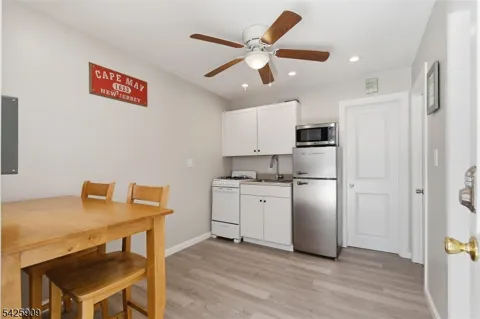 206 16Th Ave #REAR Unit REAR
