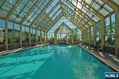 4 QUARRY Drive B3 Woodland Park, NJ 07424