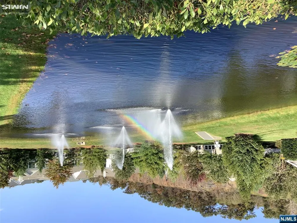 4 QUARRY Drive B3 Woodland Park, NJ 07424