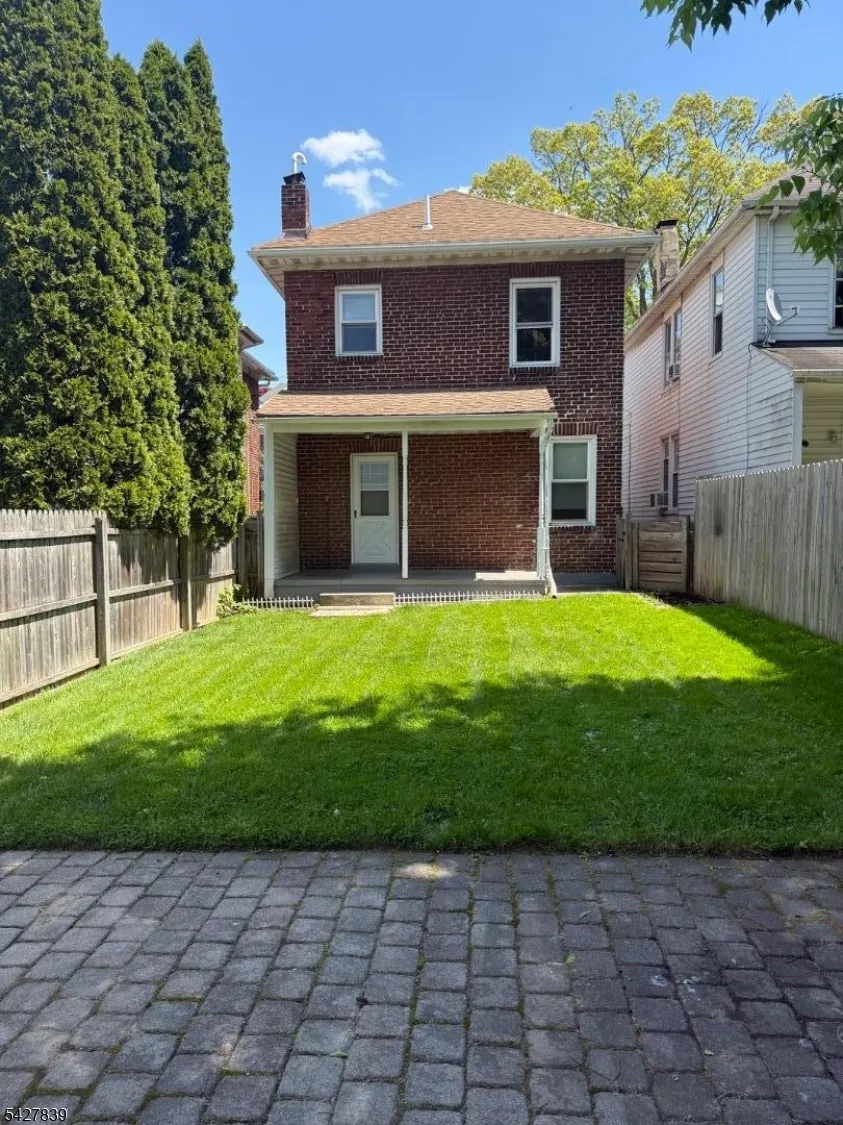 14 Raymond St Phillipsburg Town, NJ 08865
