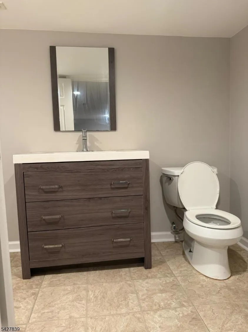 14 Raymond St Phillipsburg Town, NJ 08865