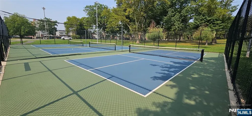 8800 Boulevard East 8M North Bergen, NJ 07047