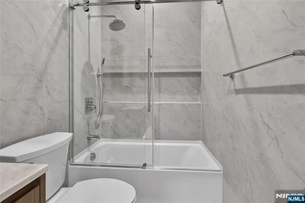 114 69th Street 3 Guttenberg, NJ 07093
