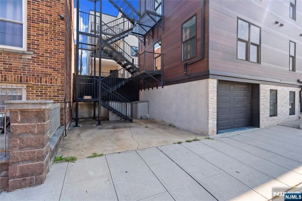 901 Palisade Avenue 1 Union City, NJ 07087