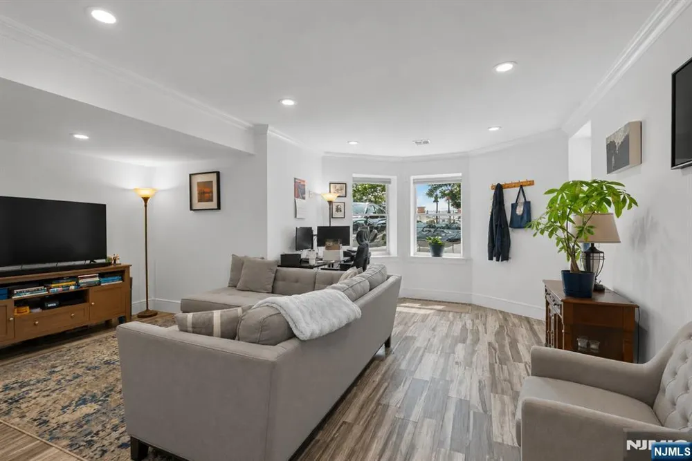 901 Palisade Avenue 1 Union City, NJ 07087