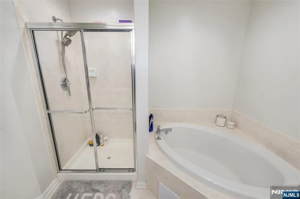 145 Mountainside Drive Pompton Lakes, NJ 07442
