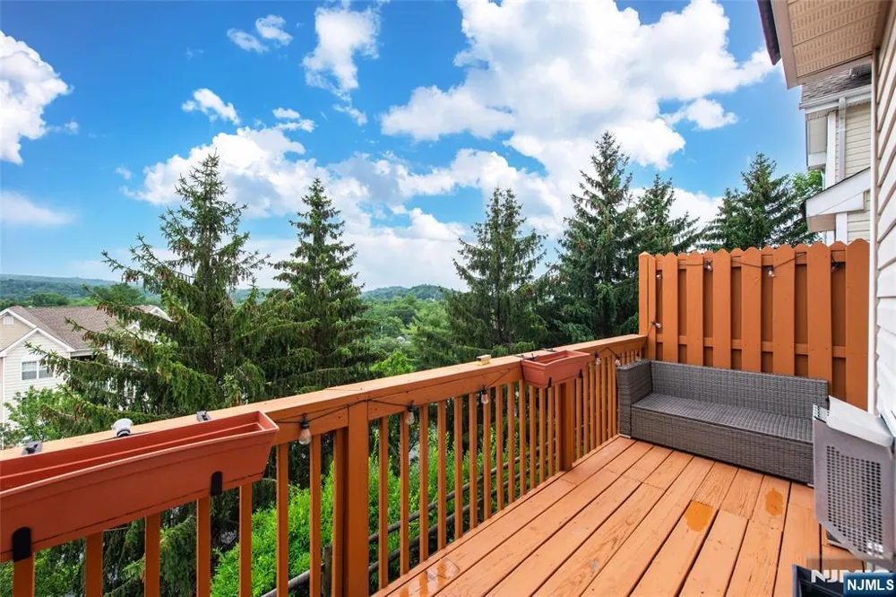 145 Mountainside Drive Pompton Lakes, NJ 07442
