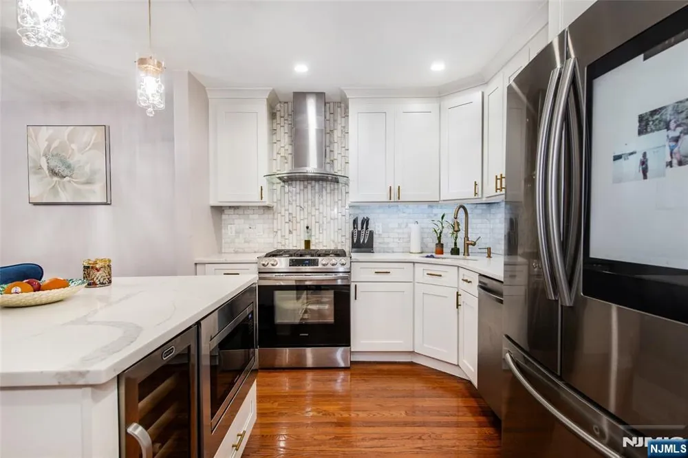 145 Mountainside Drive Pompton Lakes, NJ 07442