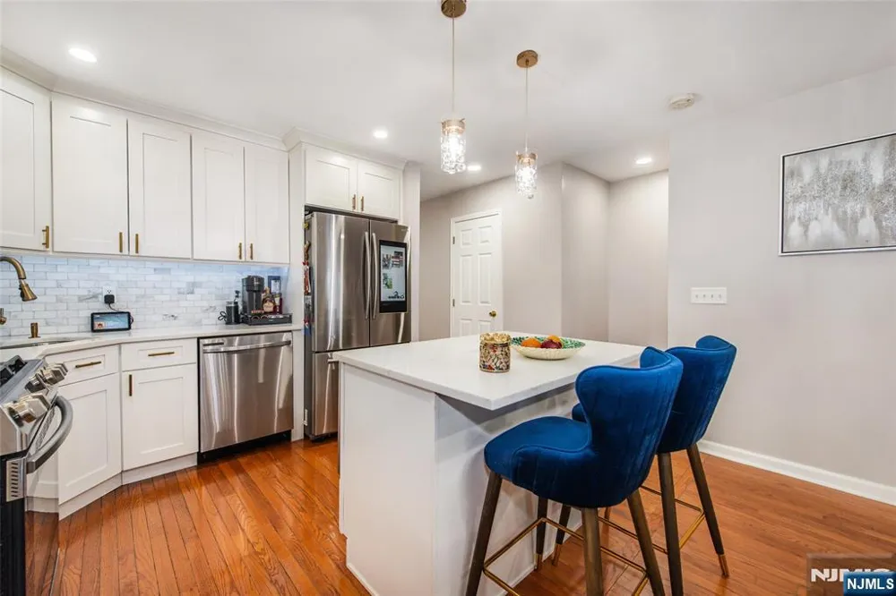 145 Mountainside Drive Pompton Lakes, NJ 07442