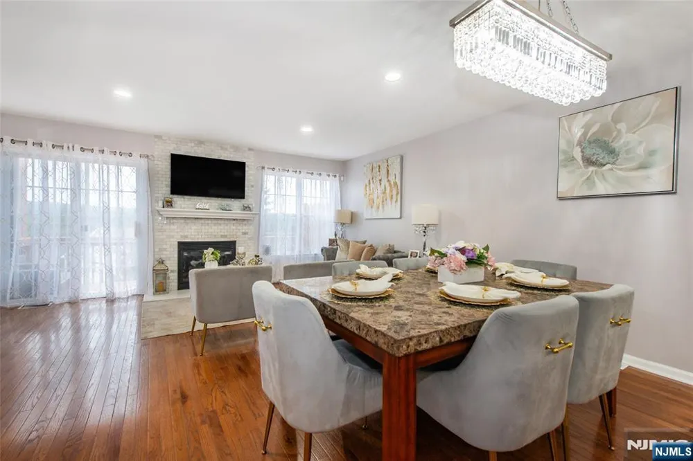 145 Mountainside Drive Pompton Lakes, NJ 07442