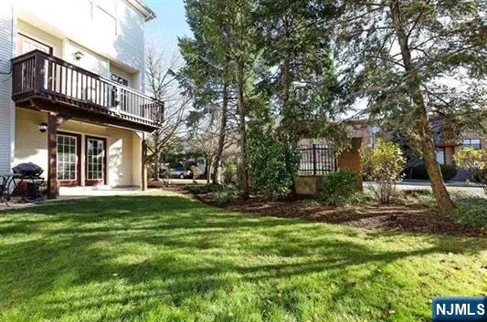 2 Marina Bayonne, NJ 07002